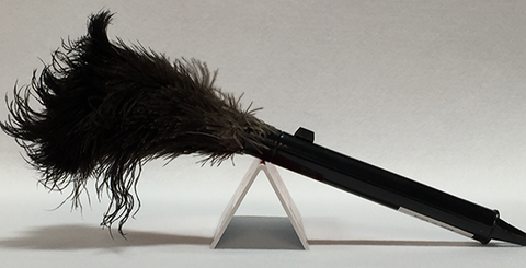 Retractible Feather Duster